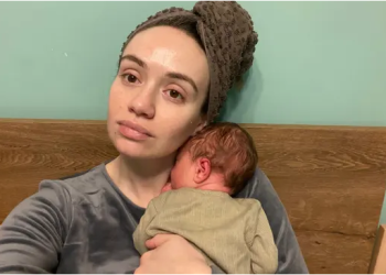 Mrekulli në kohë lufte/ 32 vjeçarja tregon sesi lindi fëmijën e saj mes bombardimeve në Kiev