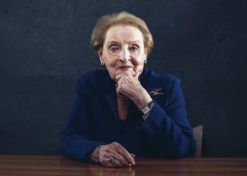 FOTO/ Do na mungosh zonja sekretare! Roli kyç i Albright në kështjellën e Rambujesë dhe kritikat ndaj Putinit