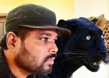 Ka panterën dhe leopardin me vete/ Doktori refuzon të largohet nga Ukraina: Më mirë vdes, se t’i braktis