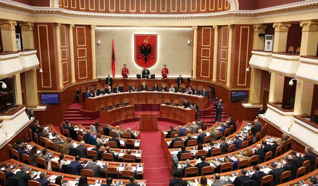 Me 74 vota, PS rrëzon rezolutën e PD për çmimet