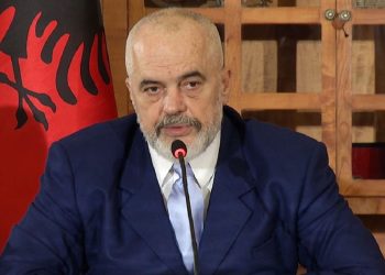 Zelensky bisedë telefonike me Ramën, ja për çfarë u fol