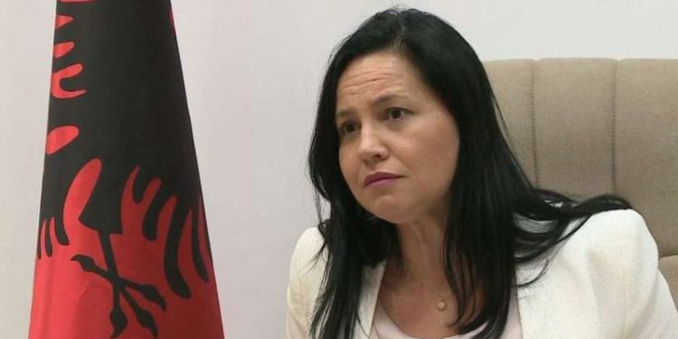 E akuzuar për korrupsion, sa vite burg kërkon SPAK për ish-zv.ministren Rovena Voda