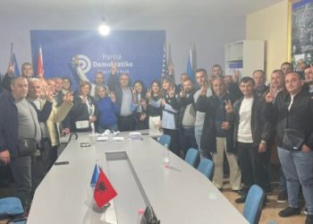 Të bashkuar jemi më të fortë në betejën tonë për përmbysjen e regjimit