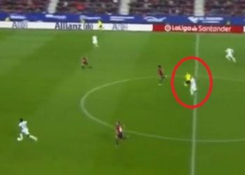 VIDEO/ Gjyqtari “turpëron” yllin e Realit, sprint të pabesueshëm nga mesfusha!