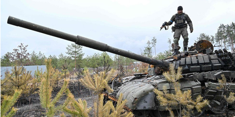 FOTO/ Konflikti në Ukrainë: Pse Rusia po humb kaq shumë tanke?