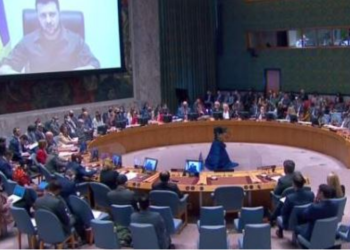 Fjalimi prekës i Zelensky: Rusët po vrasin civilët në rrugë, po i hedhin në puse, po përdhunojnë gratë