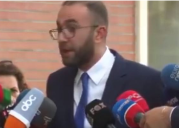 Gaz Bardha bën si inatosur por prej tij demokratët kanë 12 vjet në opozitë