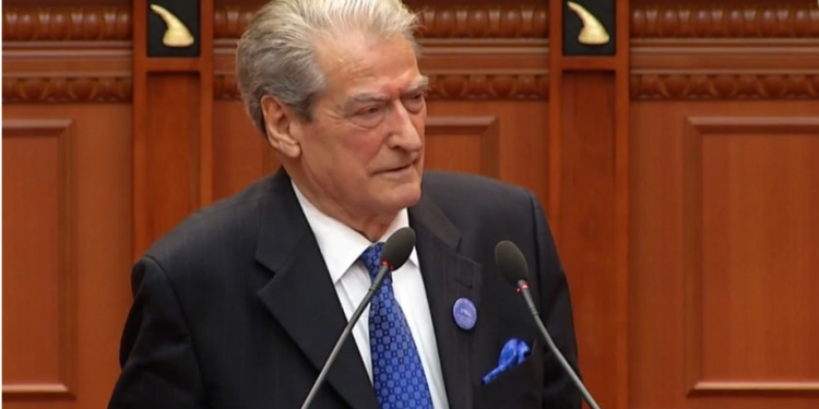 Berisha: Kjo qeveri shushunjash po u vjedh paratë qytetarëve