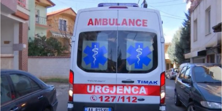 Përplasje në Pogradec, plagoset një person, policia vihet në kërkim të dy autorëve