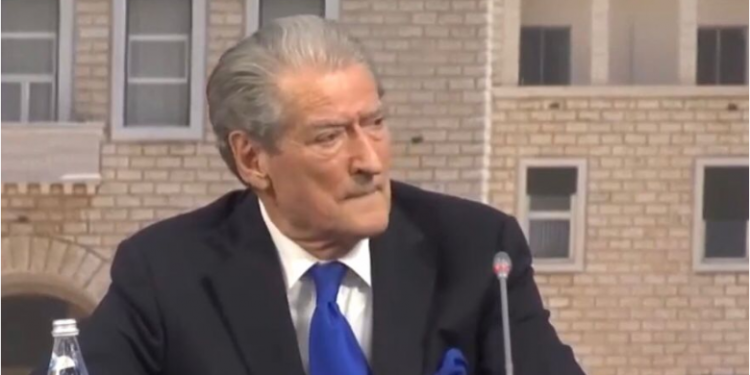 Berisha në takim me pedagogët: Ligji i arsimit të lartë, “shpatë” për të përjashtuar mijëra të rinj nga universiteti