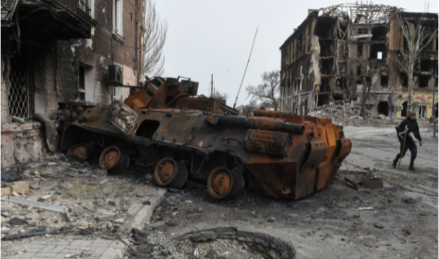 Rusët pësojnë tjetër disfatë, forcat ukrainase marrin qytetin e Buchas