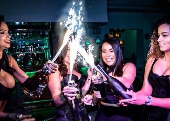 Ana e errët e festave të të pasurve në botë/ Çfarë fshihet pas tyre?