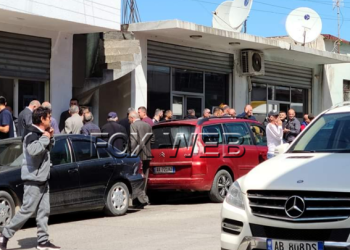 Ndërpritet votimi në Malësi të Madhe, thyhet kutia e votimit, kandidatët: Ka “fryrje” të listave