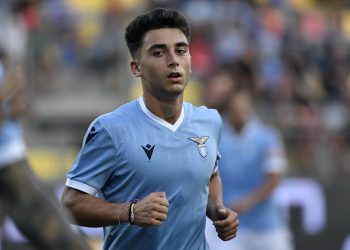 Rrihet dhe grabitet futbollisti i Lazios, kriminelët ishin veshur si policë