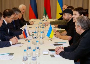 Çfarë ka ndodhur me bisedimet për paqe mes Ukrainës dhe Kievit? Flet negociatori i Kievit