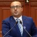 “Me 30 mijë lekë që jepni nuk blihen dot 2 domate dhe një sallatë”, Korreshi lëshon thumbin e fortë ndaj qeverisë
