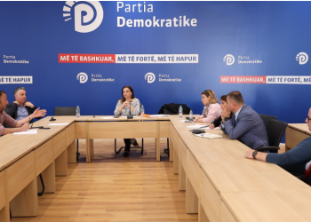 Mblidhet “Rithemelimi”, rrëzohet kërkesa e Ibsen Elezit për shtyrjen e zgjedhjeve në PD