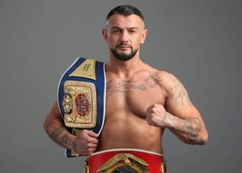 Vdes në ring kampioni i Europës, pamjet e rënda që tronditën spektatorët e ndeshjes