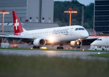 Alarm për bombë në avion, policia blindon aeroportin