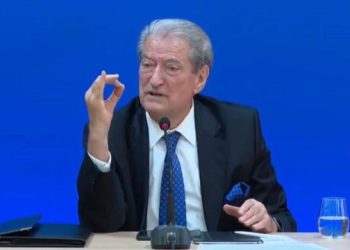 E PAPRITUR/ Berisha fton në debat publik Ramën: T’ia themi njëri-tjetrit në sy të gjitha