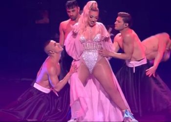 “Më nisi një foto dhe duket se është…”/ Gazetari i “Wiwiblogs” zbulon si është Ronela pas “Eurovision”-it