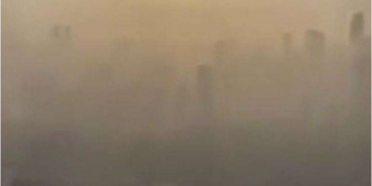 FOTO/ Stuhia e rërës, “zhduk” ndërtesën më të lartë në botë