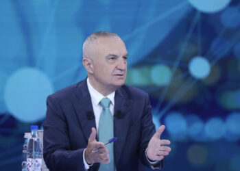 Meta tregon ngjarjen: Ja si mu lut Fatos Nano që të bëhej President