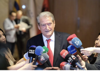 Sali Berisha shuan zërat për një përcarje: Nuk kam asnjë qefmbetje me Metën