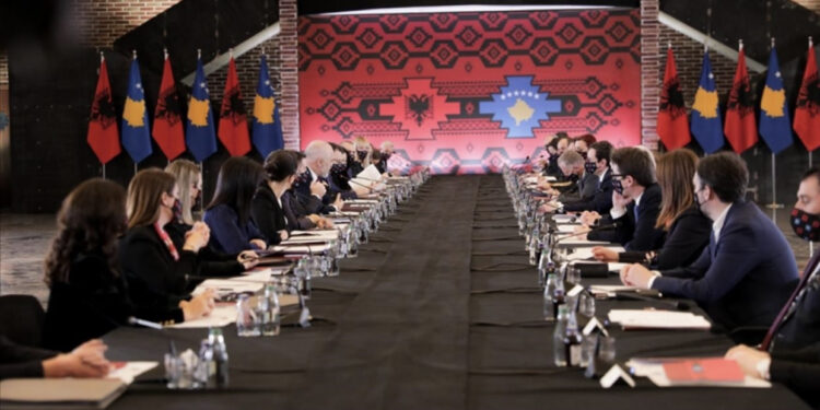 Nesër mbledhja Shqipëri-Kosovë, policia e Prishtinës plan masash, mbyllen disa segmente rrugore