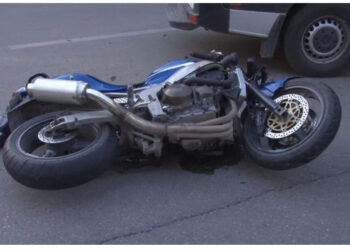 Vlorë/ Makina përplaset me motorin, vdes 69 vjeçari