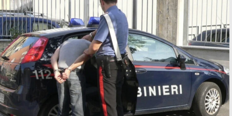 EMRAT-FOTO/ Shkatërrohet banda e trafikut të drogës në Itali, mes të arrestuarve dy shqiptarë