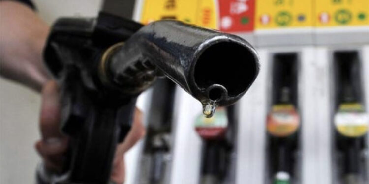 Evropa: Deri në vitin 2035 ndalojmë makinat me motorë benzine dhe nafte