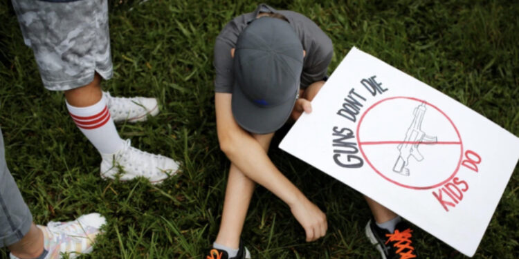 Të shtëna me armë brenda kishës në Alabama, dy të vdekur