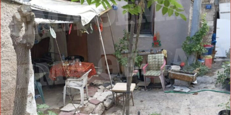 GREQI/ Gjendet e vdekur 62-vjeçarja në shtëpinë e saj, në kërkim bashkëshorti