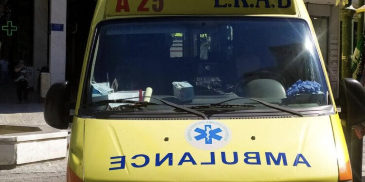 “Molla e sherrit” një grua, shqiptari plagos me thikë 35-vjeçarin sirian në Kretë