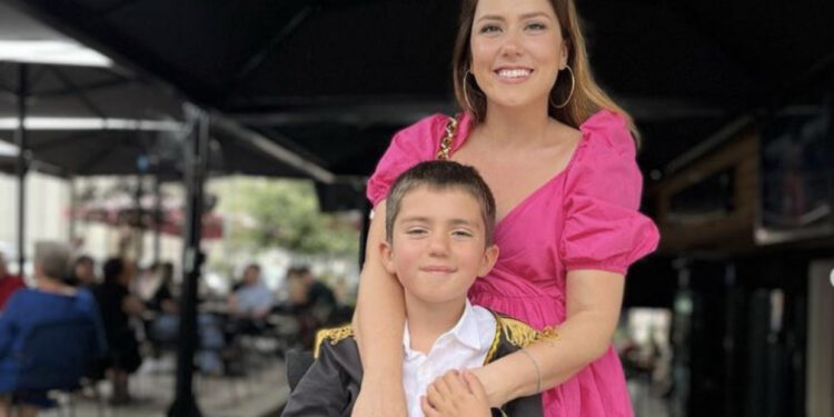 VIDEO/ Arbana Osmani, një mama krenare, ndan momentin e ëmbël teksa Joni vallëzon