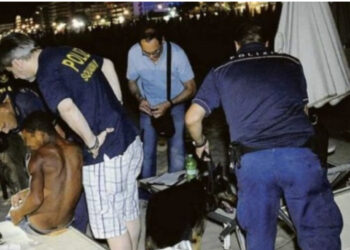 Nigeriani kafshon dhe i këput gishtin shqiptarit, si nisi sherri për vajza në plazh