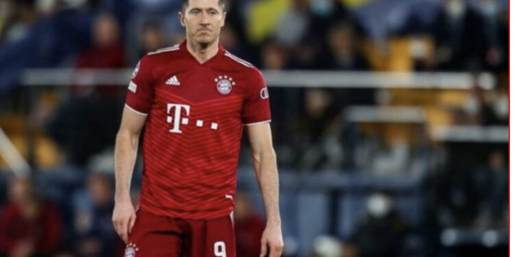 Drejtori i Bayern tregon vendimin e klubit për Lewandowskin