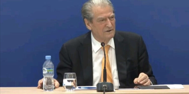 Berisha flet për protesta: Më 7 korrik! Organizohen nga një front i gjerë opozitar