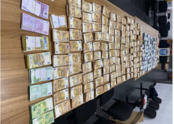 Një milion euro kesh nga Gjermania në Turqi