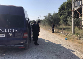 Policia hidhet në aksion për drogë në të gjithë vendin