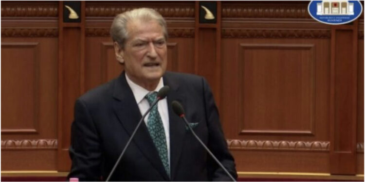 Berisha nxjerr nga parlamenti Ramën: Çmime stratosferike nga bastardi i bllokmenëve