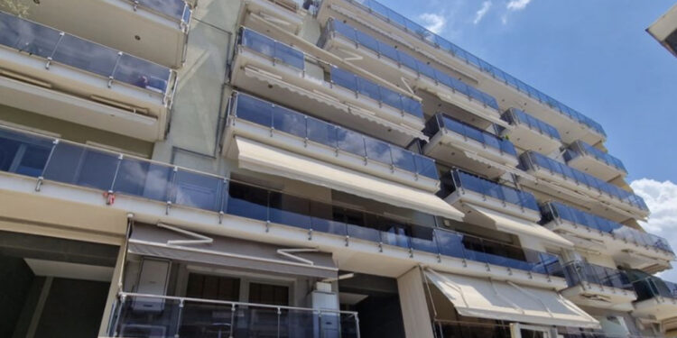 Hajdutët i vjedhin biznesmenit grek 1 milionë euro vetëm për 6 minuta, si ndodhi ngjarja