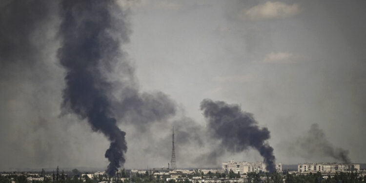 Beteja finale? Pse ukrainasit dhe rusët po vriten për një qytezë në Lindje të Ukrainës dhe e cakton ajo fatin e luftës?