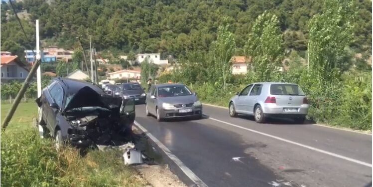 Aksident me 4 të plagosur në aksin Lezhë-Shëngjin