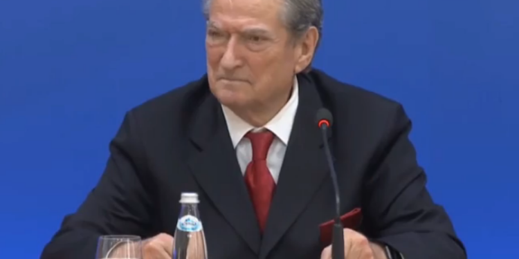 Deklarata e plotë/ Berisha reagon ndaj akuzave nga Britania e Madhe