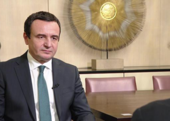 Tensionet në veri të Kosovës, reagon Kurti: Vuçiç dhe Petkoviç përgjegjësit kryesorë