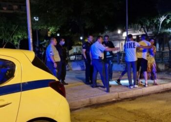 VIDEO/ Nisi nga sherri i fëmijëve/ Selaniku kthehet në “fushëbetejë” për shqiptarët dhe romët, 2 të plagosur