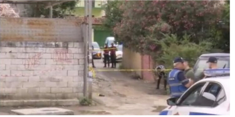 I prishën shtëpinë pa e lajmëruar, detaje nga plagosja e punonjësit të IMT-së në Tiranë, familjarët e autorit: Nuk na lejuan as të nxirrnim plaçkat