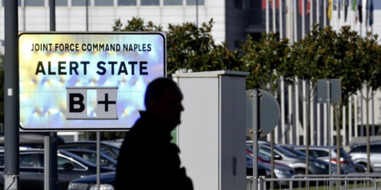 Zbulohet spiunia ruse në komandën e NATO në Napoli, operonte prej 10 vitesh